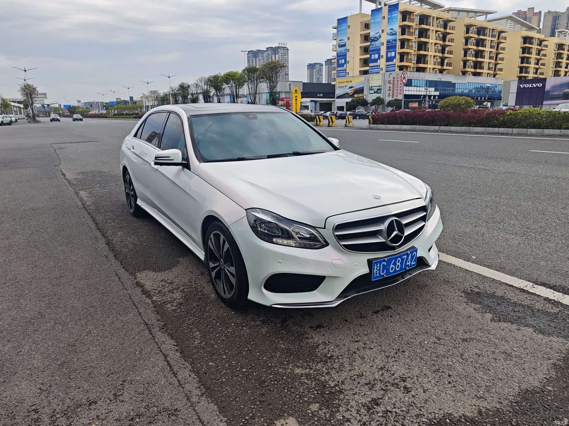 Mercedes-Benz E-Class, 2015 3