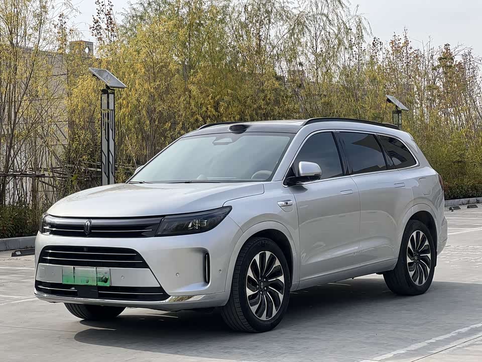 AITO Ask the world M7