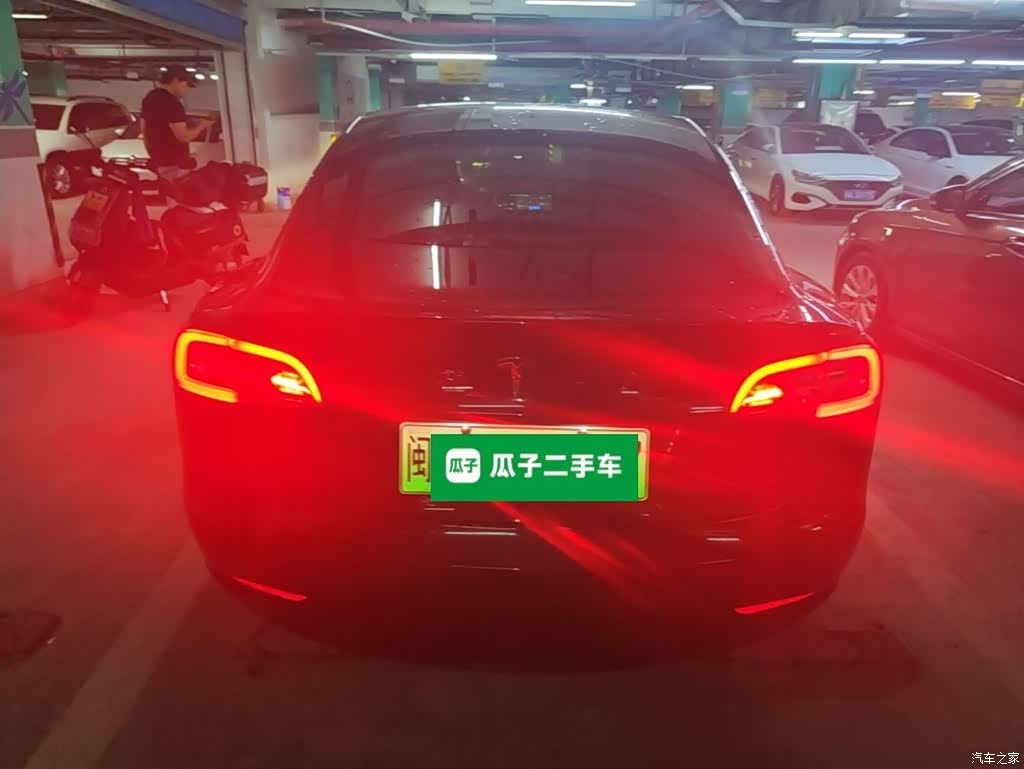Tesla Model 3, 2021 6