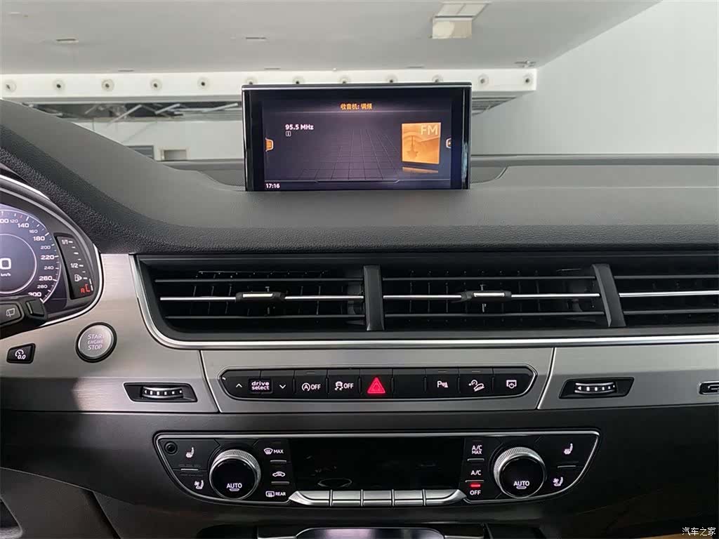 Audi Q7, 2019 12