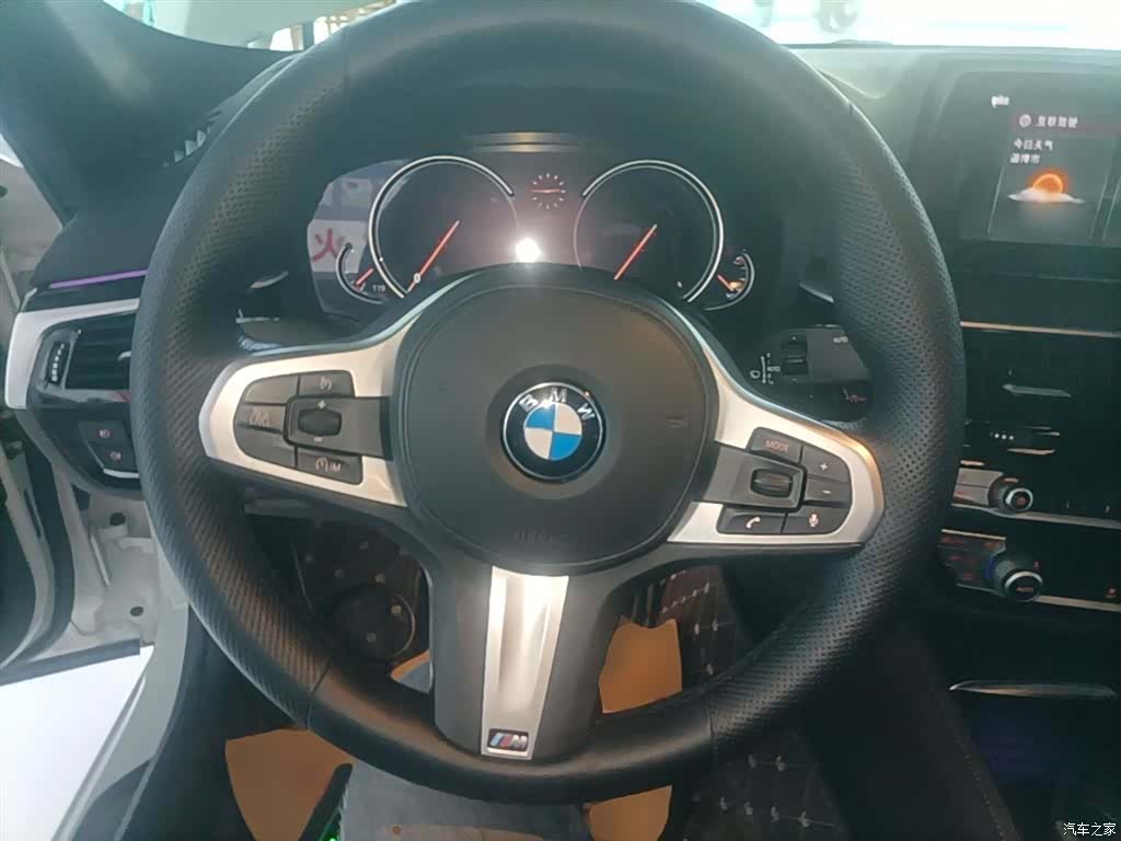 BMW 5 Series, 2018 11