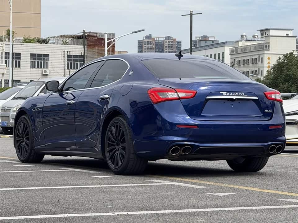 Maserati Ghibli