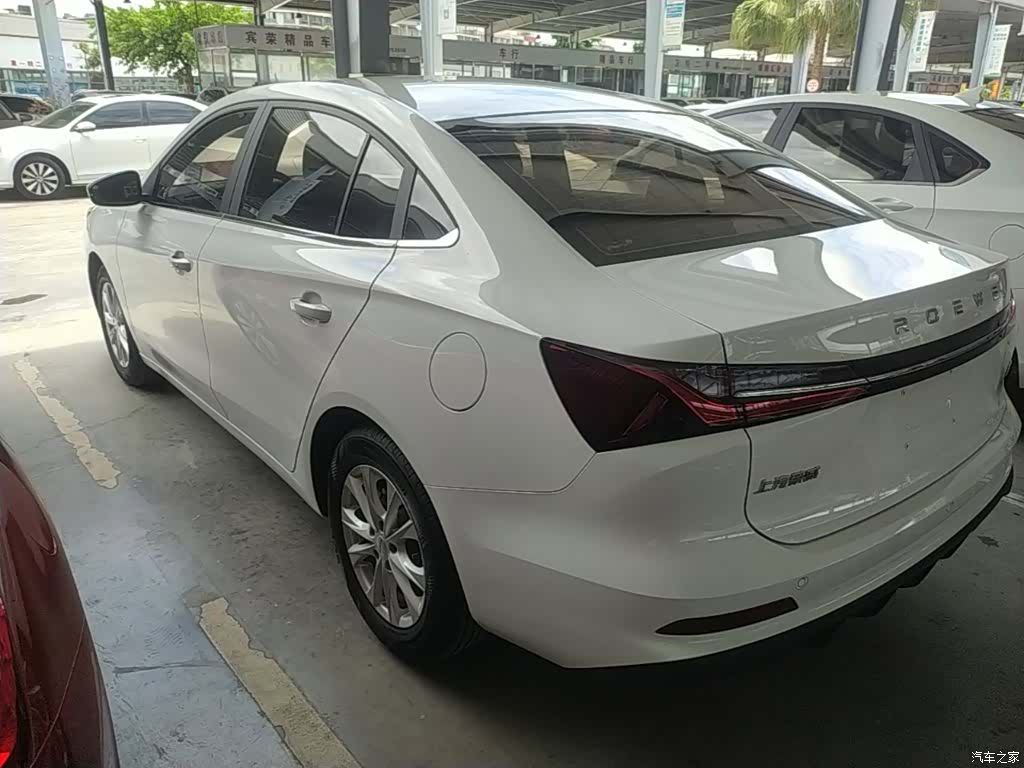 Roewe i5, 2023 все фото