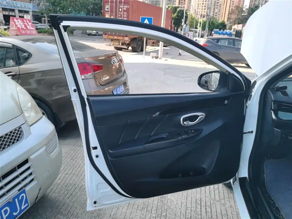 Toyota YARiS L Zhixuan