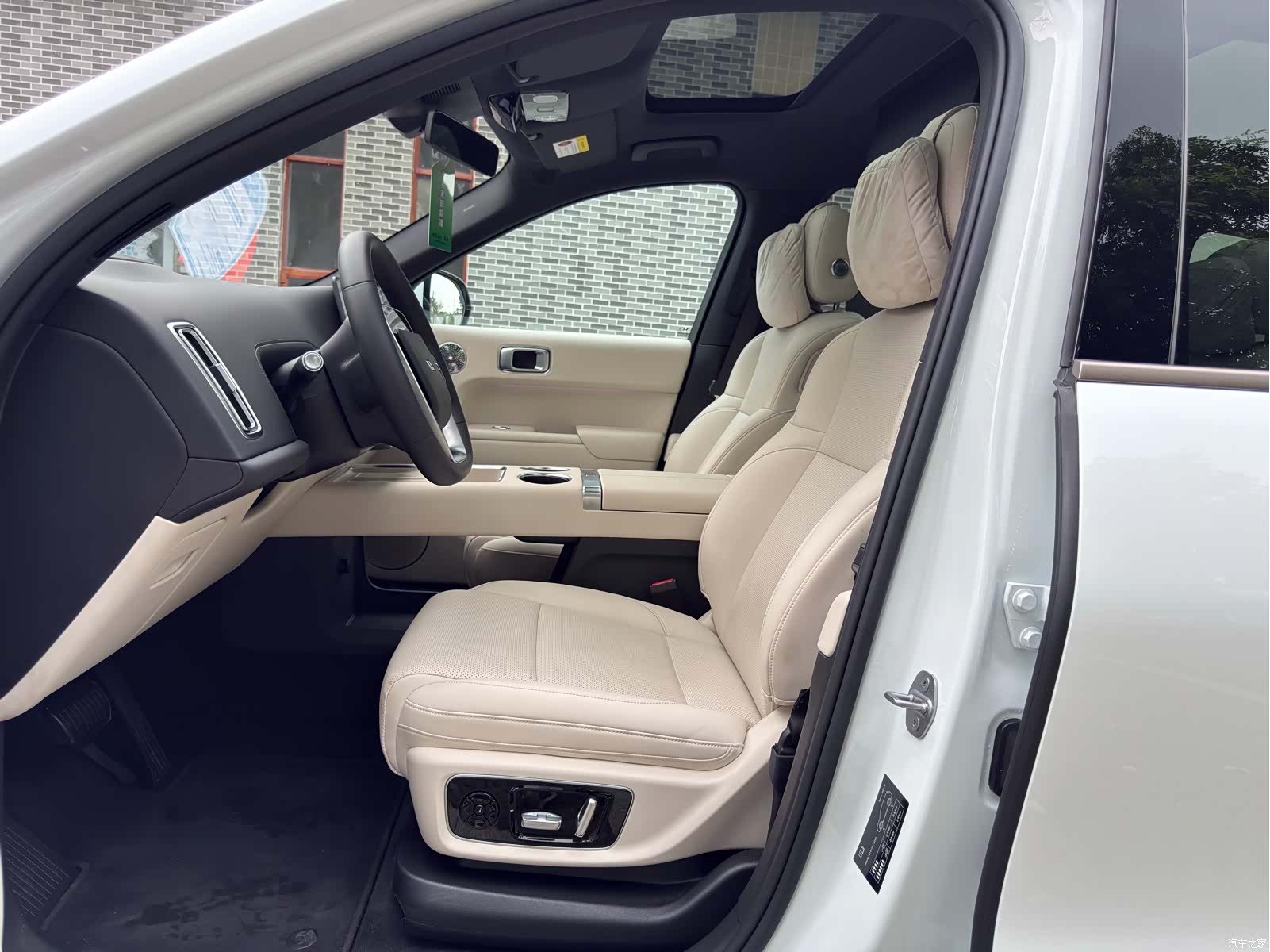 Li Auto L9, 2025 14