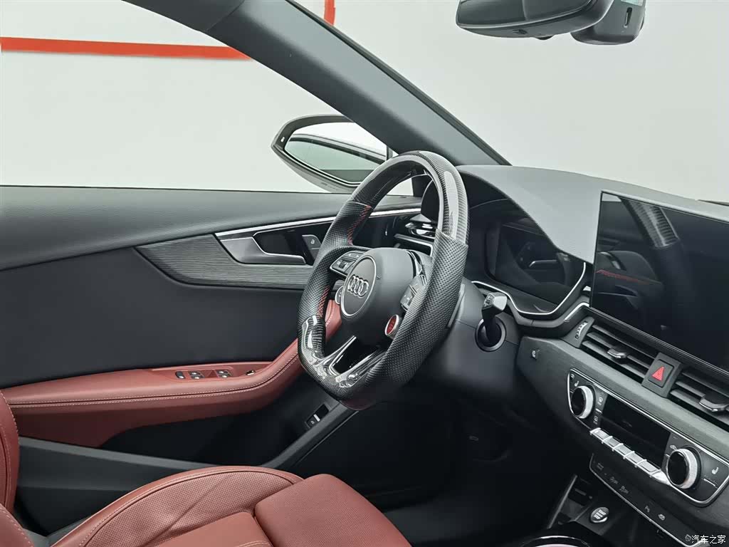 Audi A4L, 2023 22