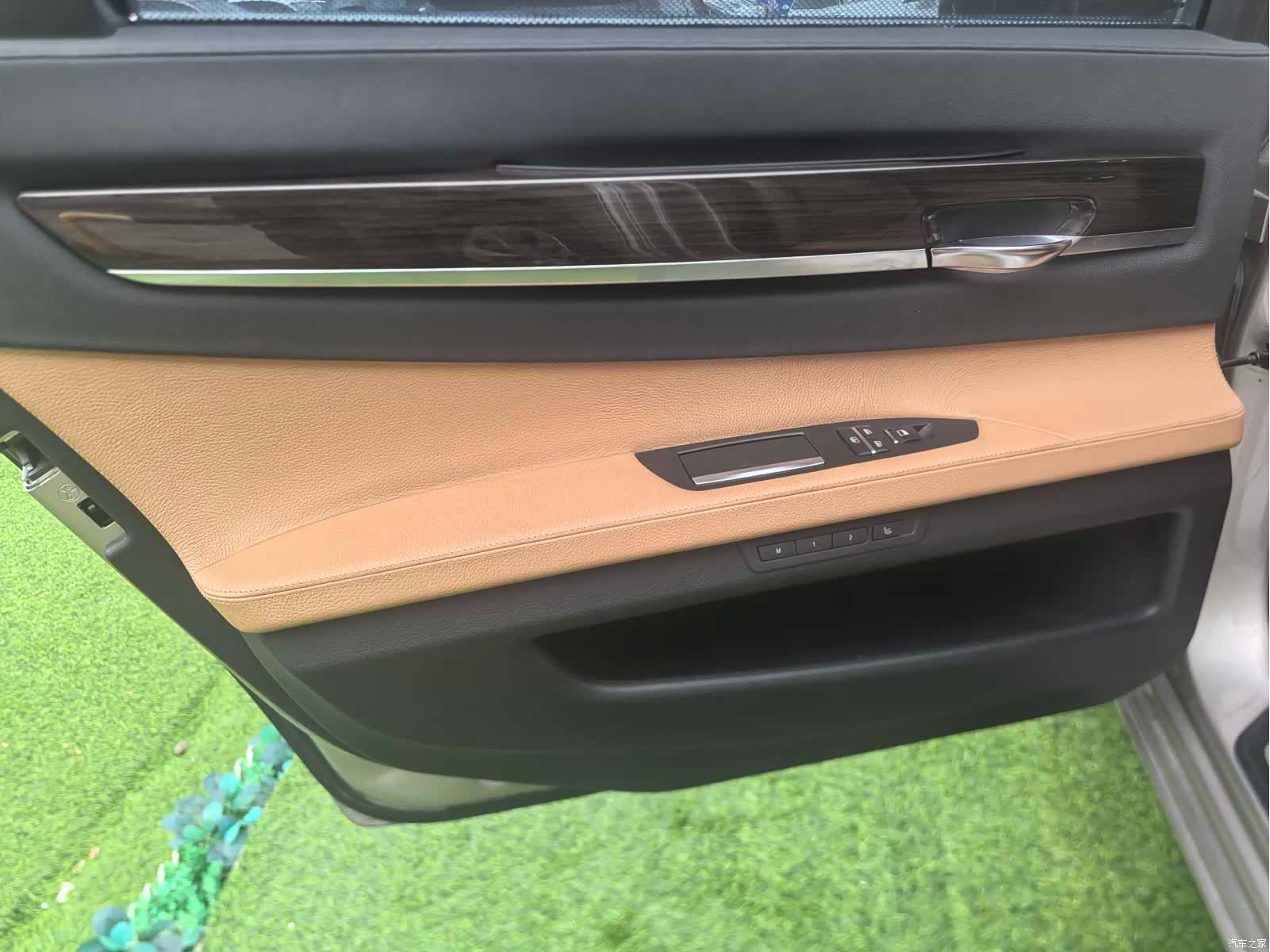 BMW 7 Series, 2013 15