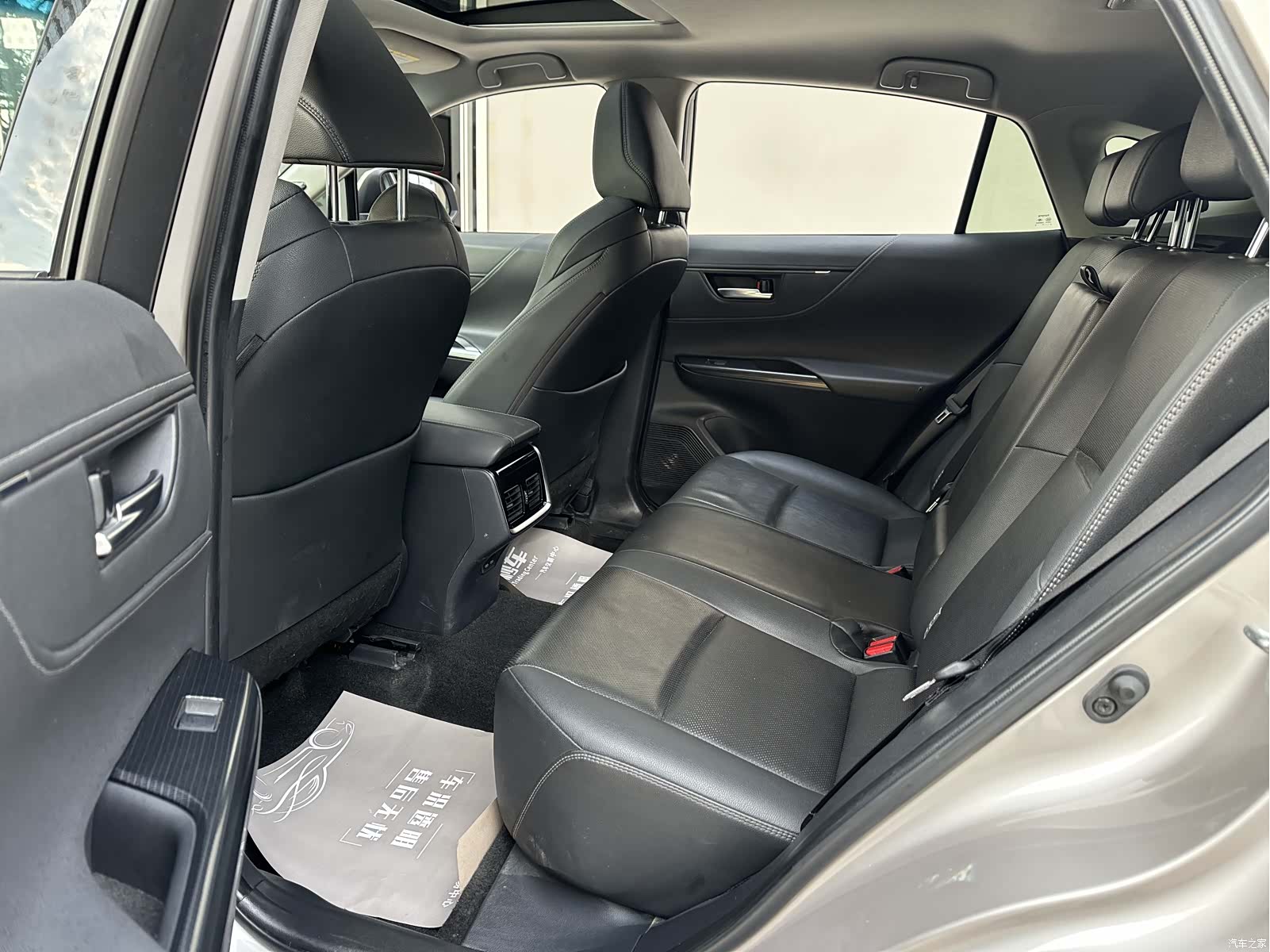 Toyota Venza, 2023 7