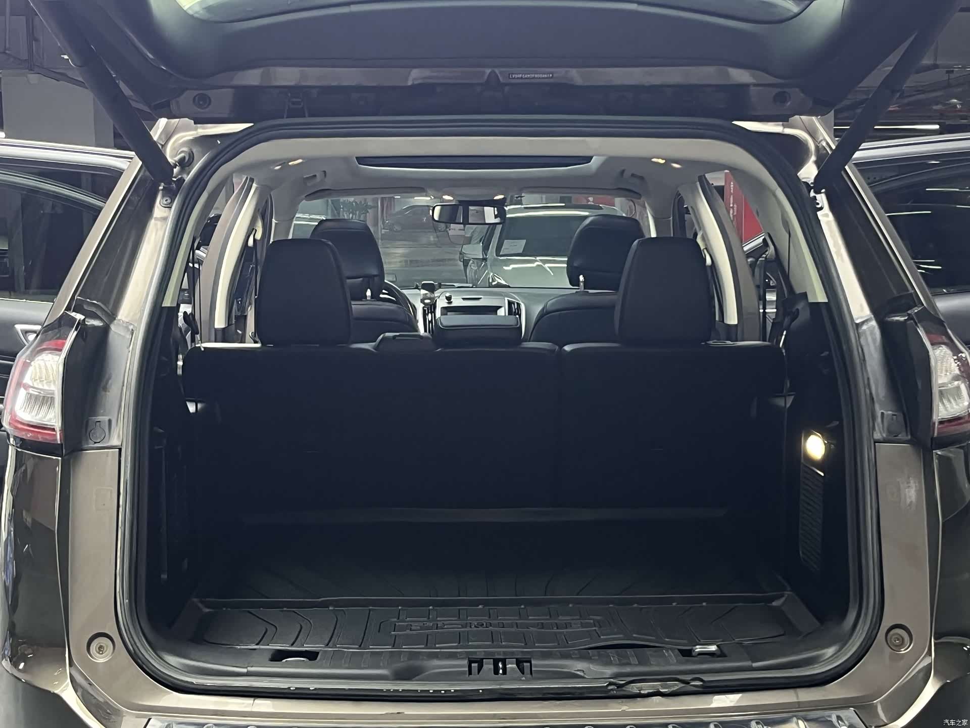 Ford Edge, 2015 24
