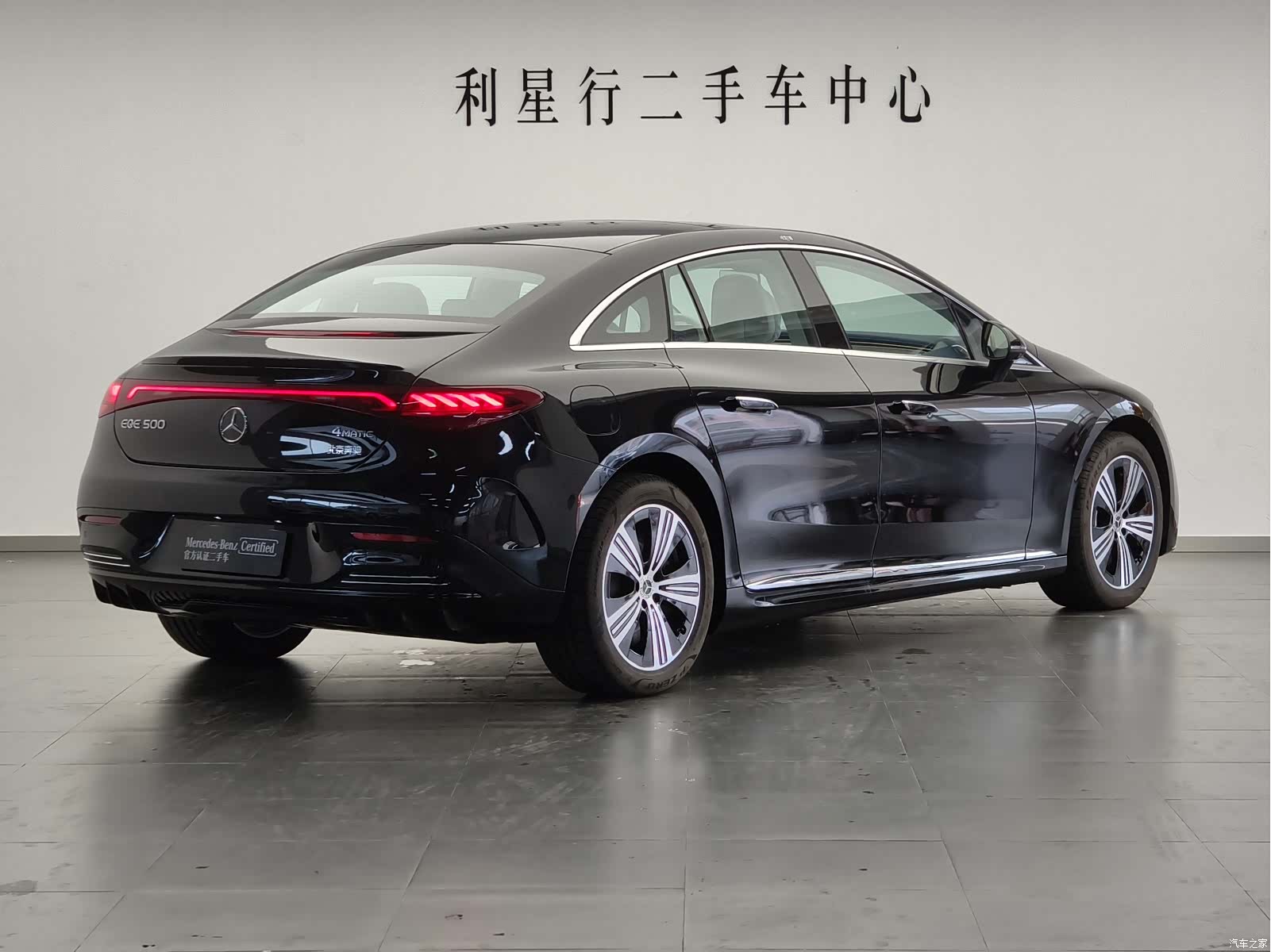 Mercedes-Benz EQE, 2025 2