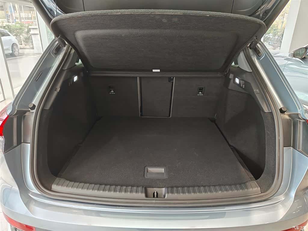 Audi Q4 e-tron, 2024 12