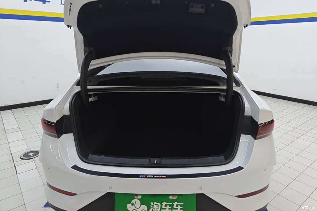 BYD Qin, 2025 4