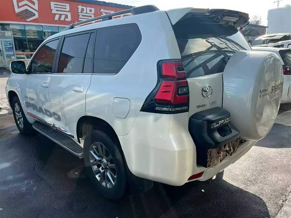 Toyota Prado