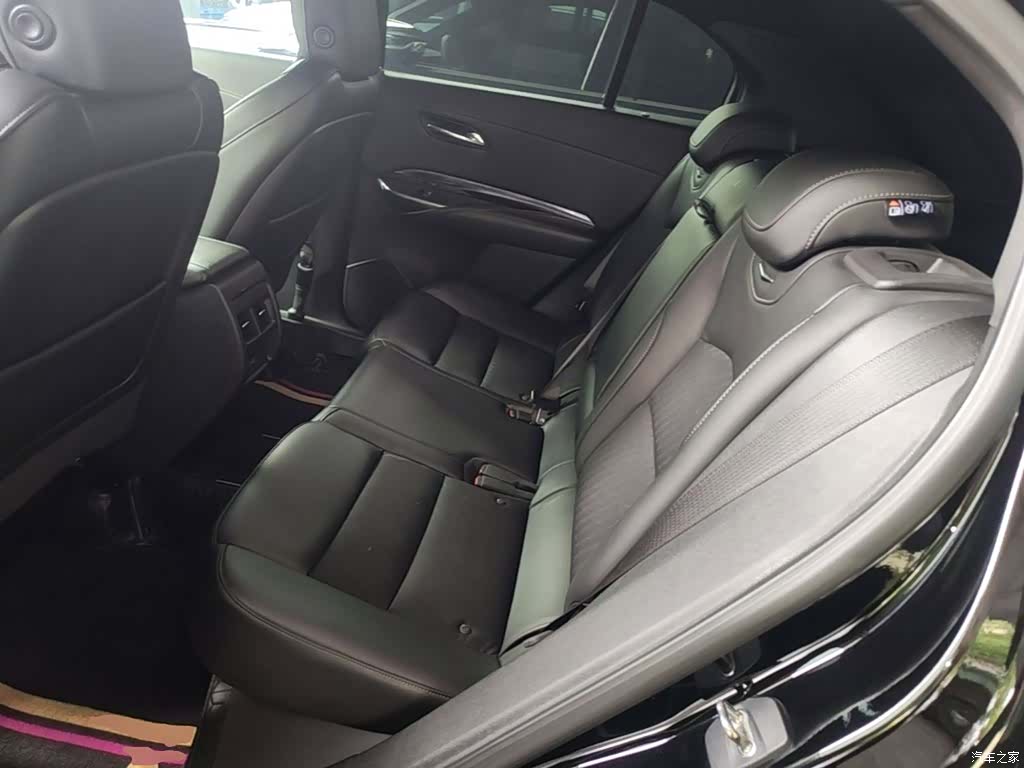 Cadillac XT4, 2021 17