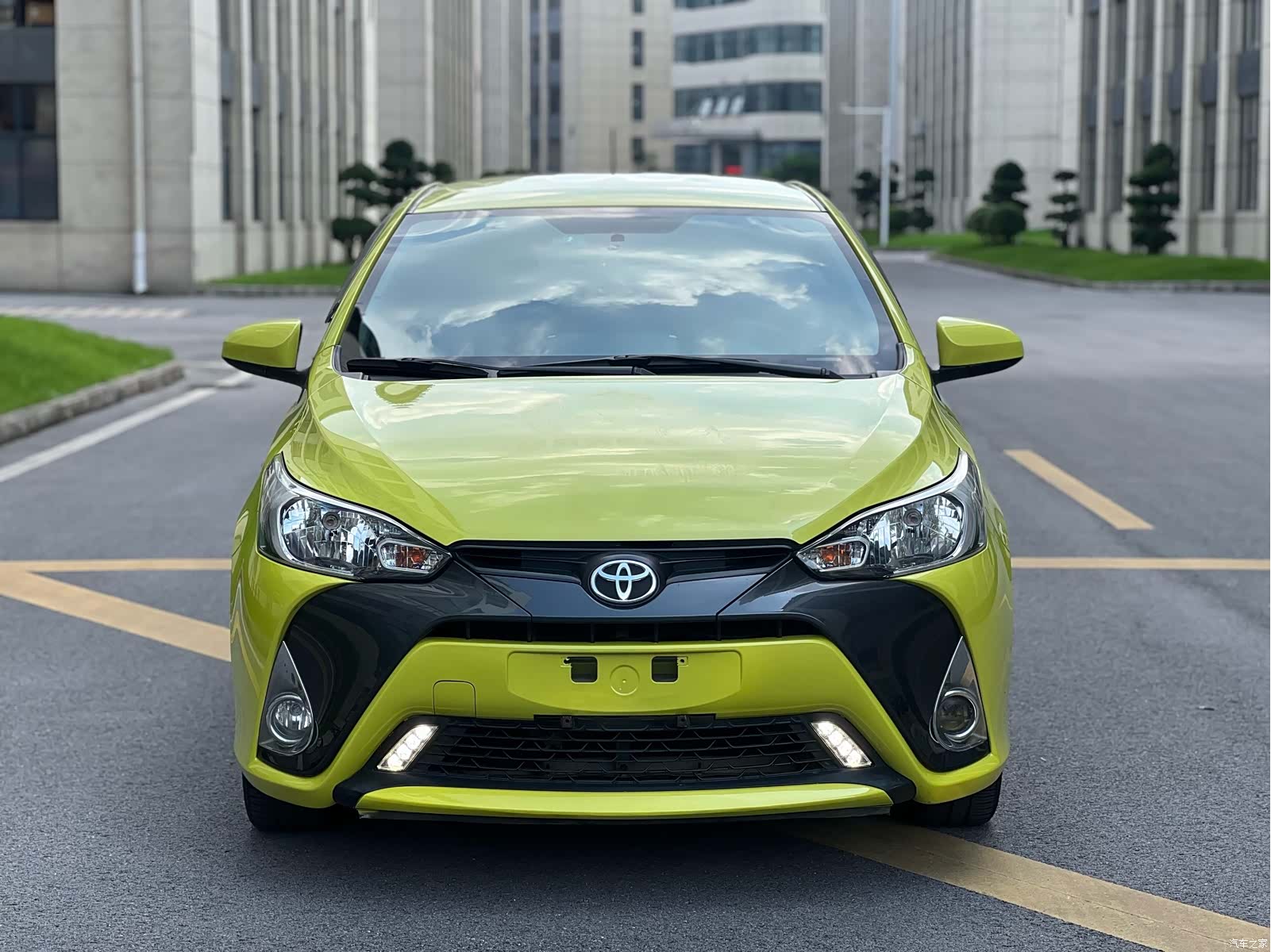 Toyota YARiS L, 2017 2