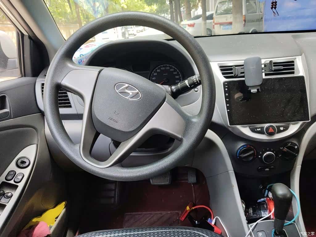 Hyundai GLS, 2016 7