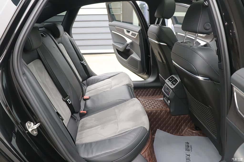 Audi A6L, 2023 24