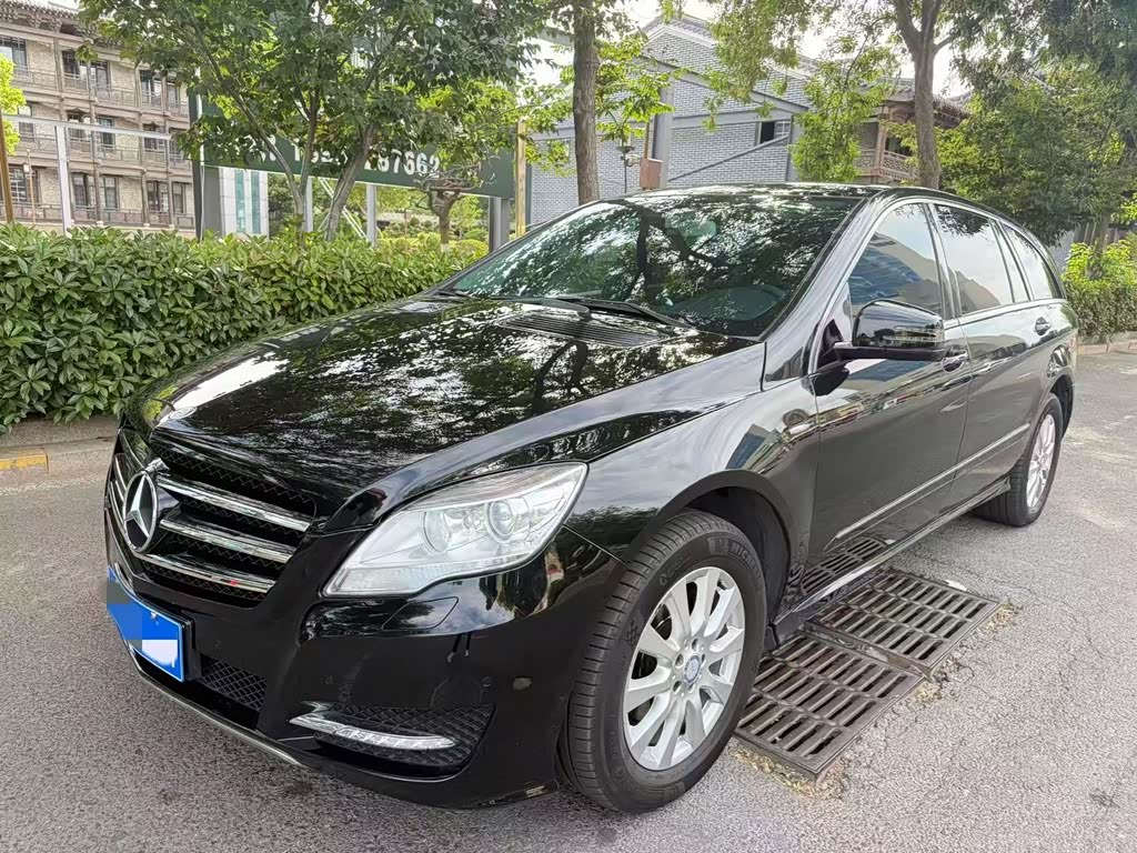 Mercedes-Benz R