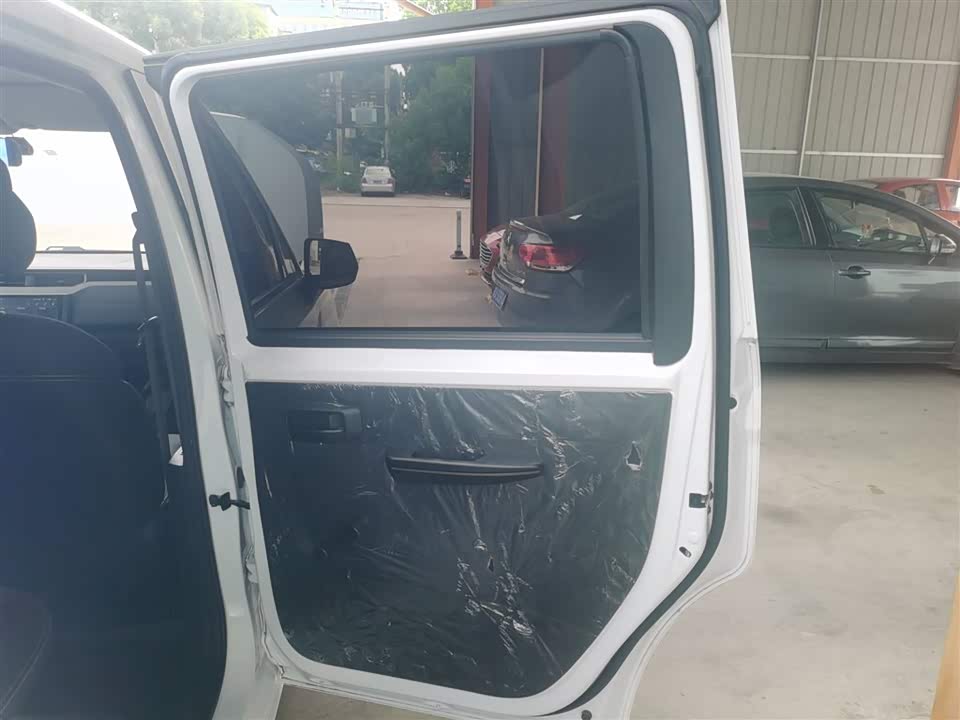 Wuling Wuling Hongguang PLUS