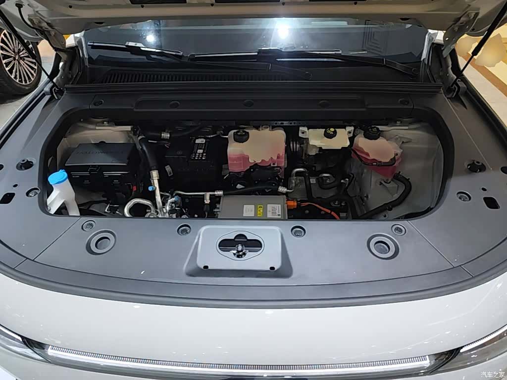 Leapmotor C10, 2025 20