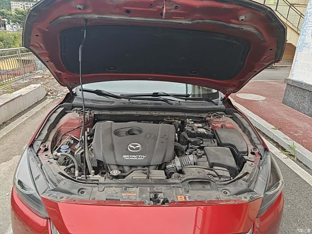 Mazda Mazda3, 2018 20