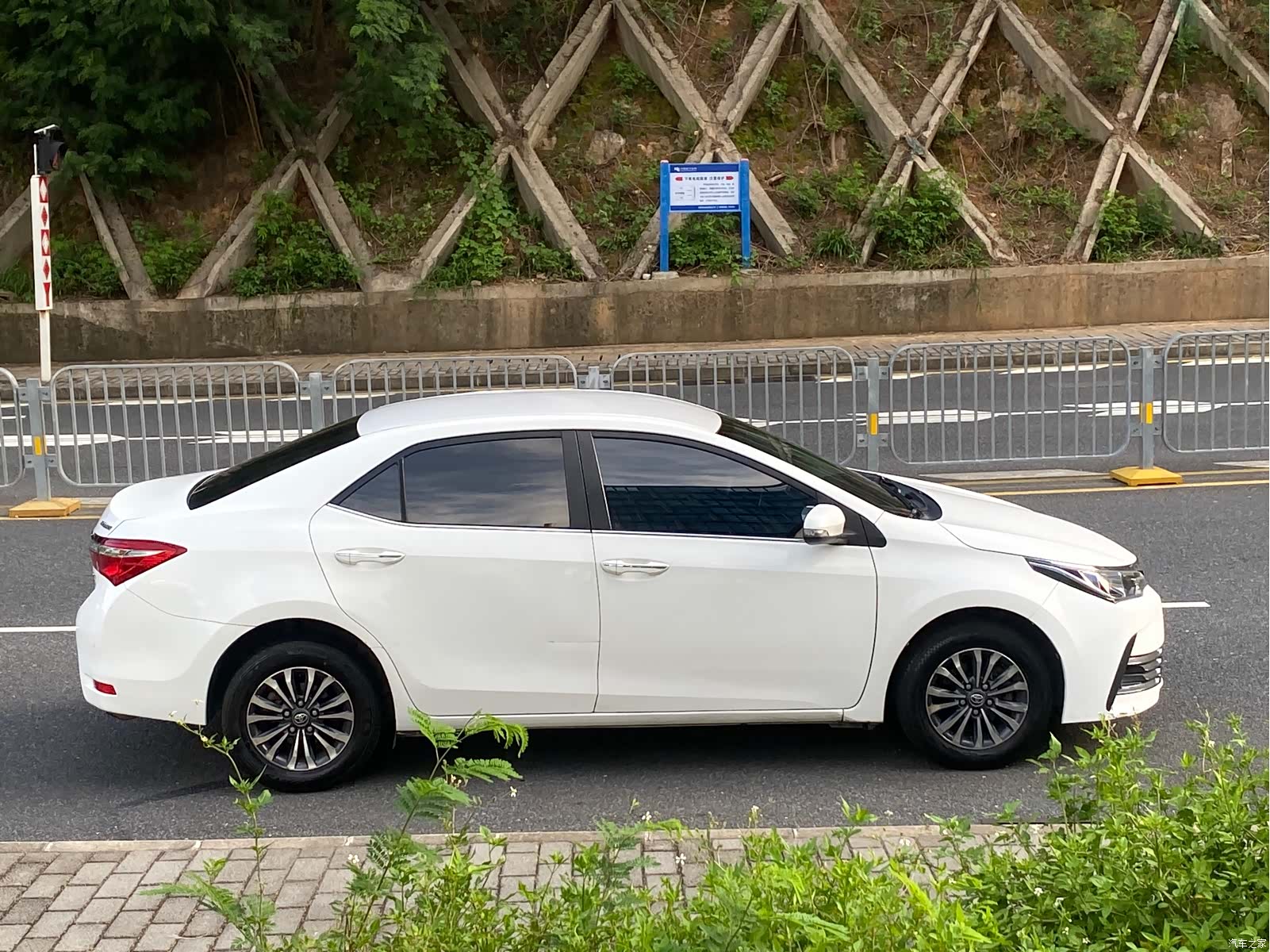 Toyota Corolla, 2017 15
