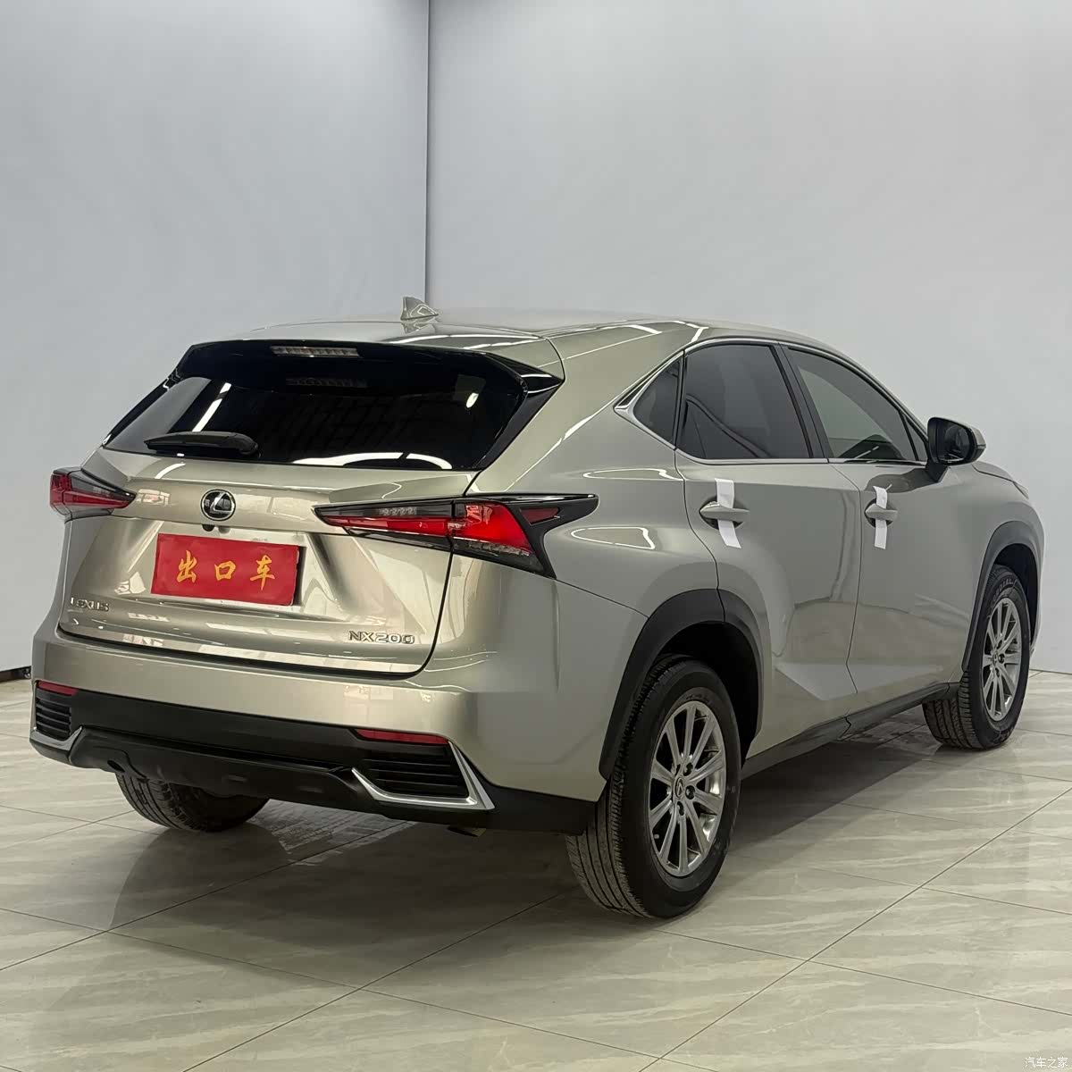 Lexus NX, 2021 4