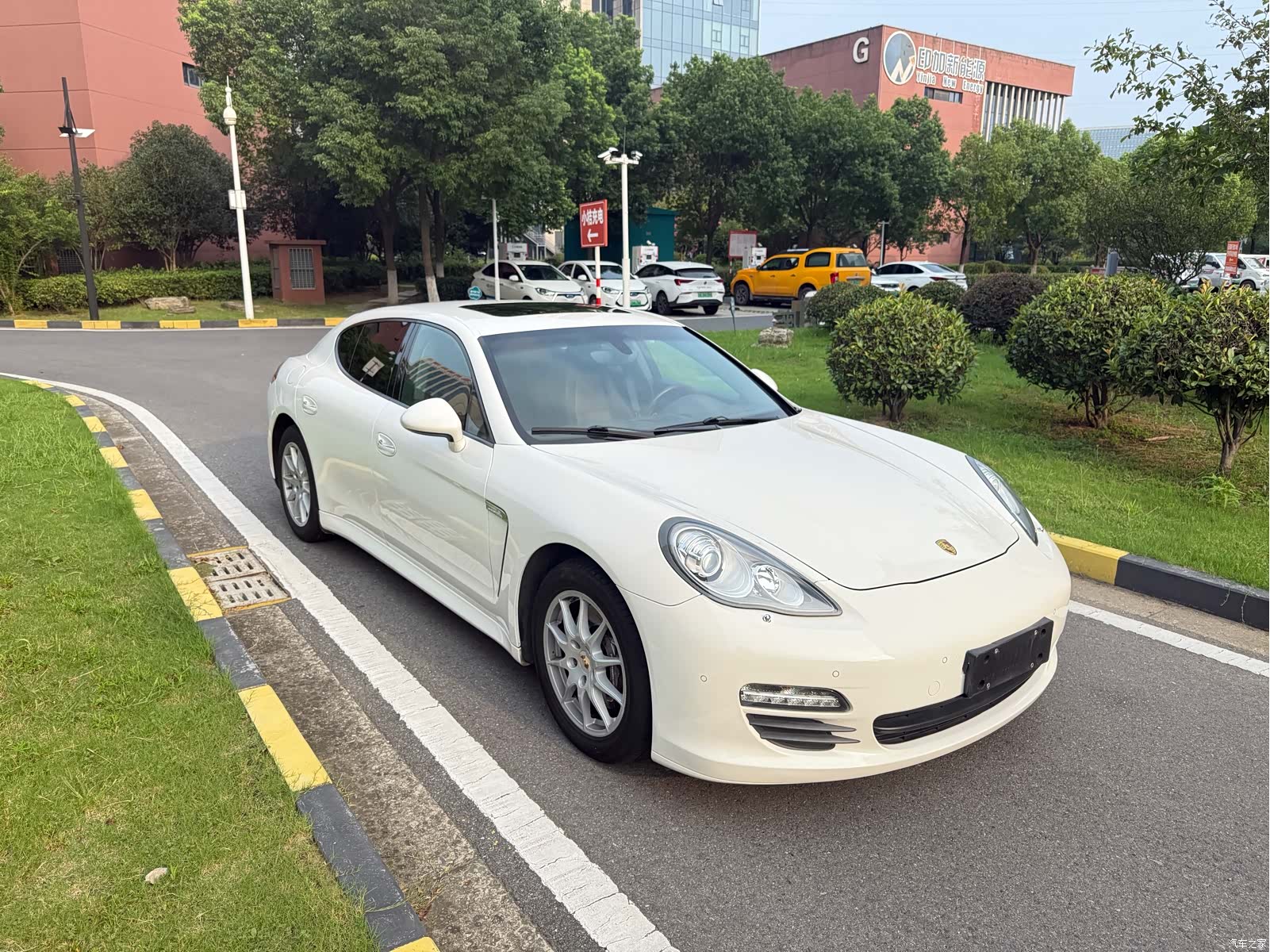 Porsche Panamera, 2011 6