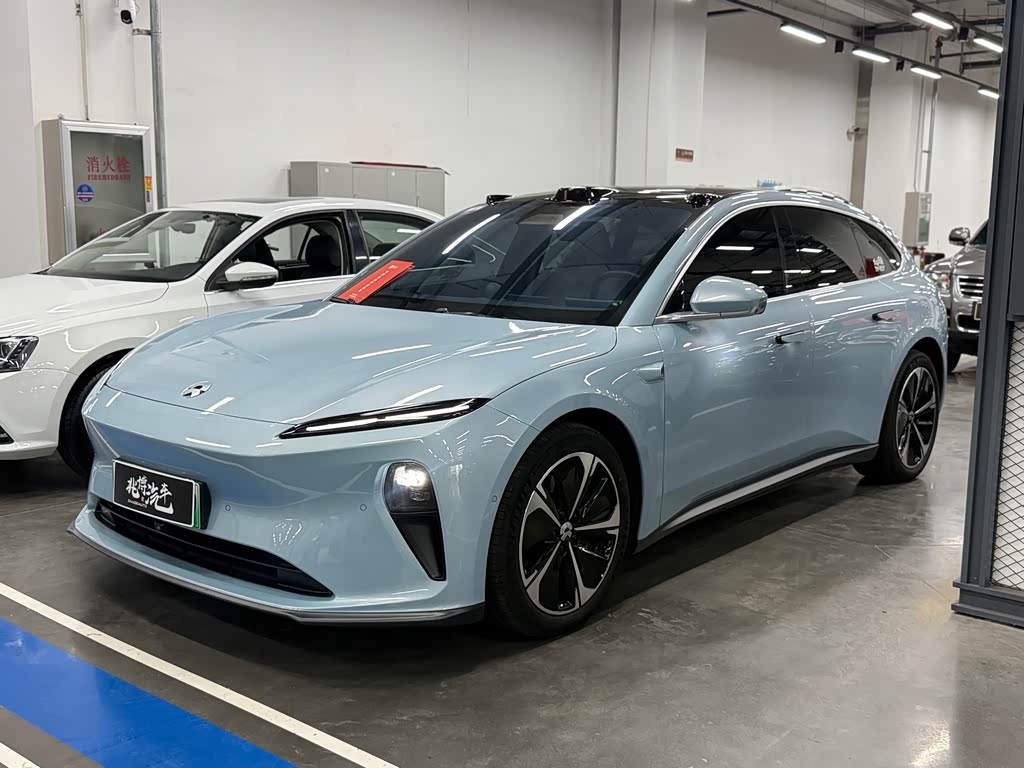NIO ET5T