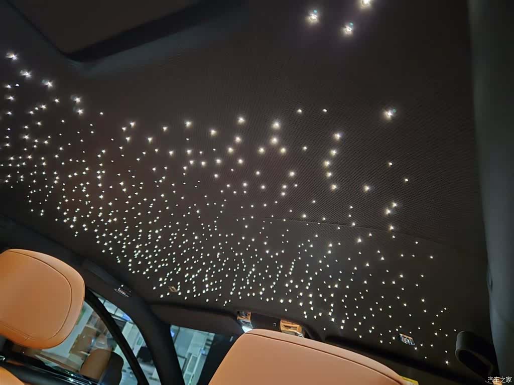 Rolls-Royce Phantom, 2024 6