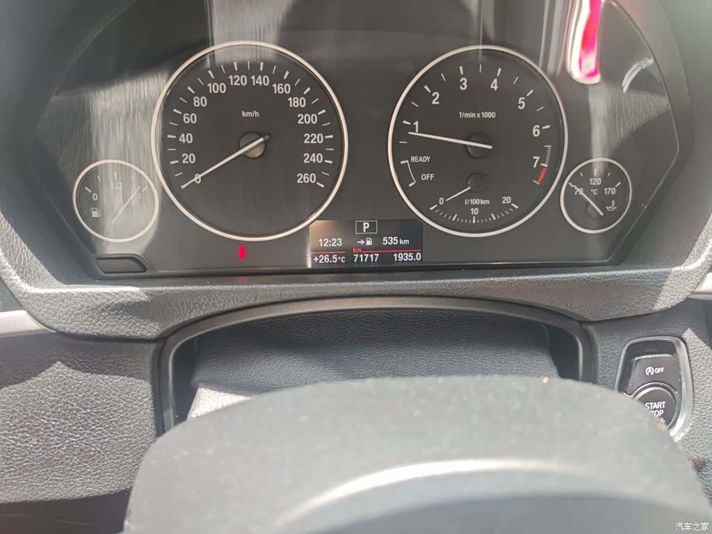 BMW 3 Series, 2016 все фото