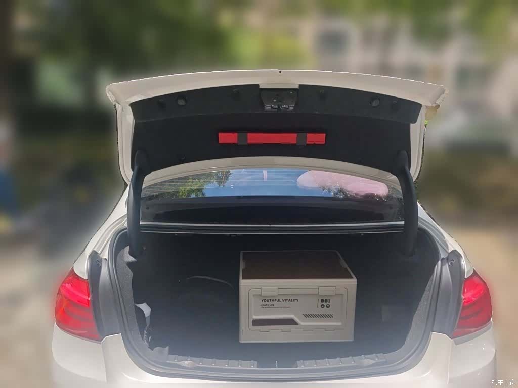 BMW 3 Series, 2016 10