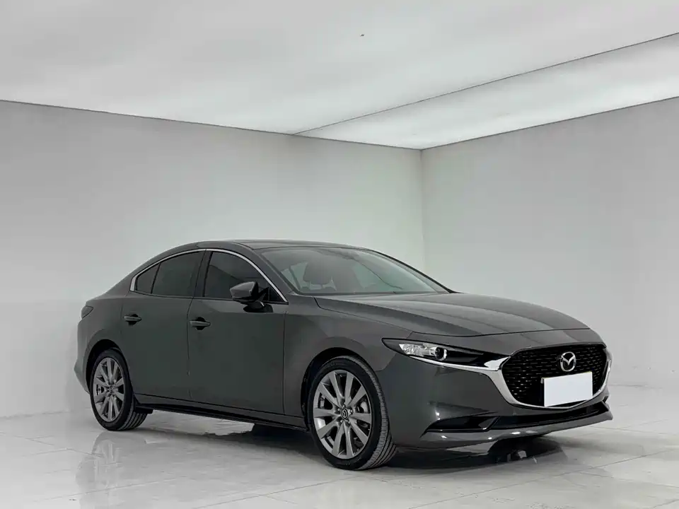 Mazda 3 Angkesaila