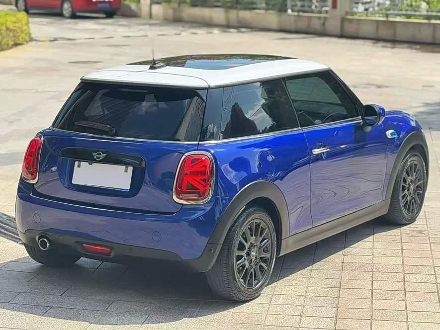 MINI MINI