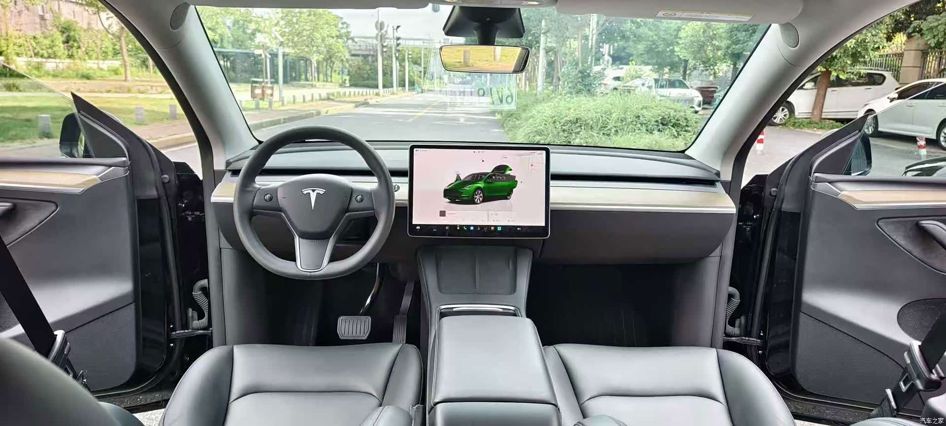 Tesla Model Y, 2022 12