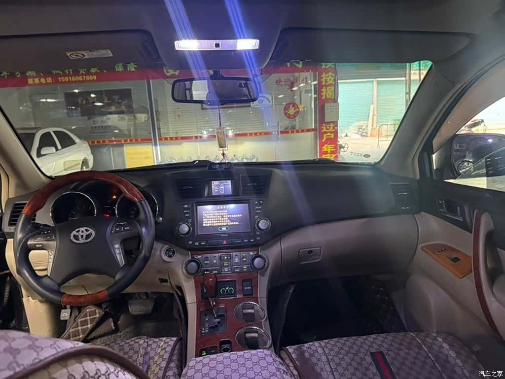 Toyota Highlander, 2011 все фото