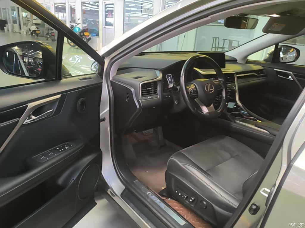 Lexus RX, 2020 16