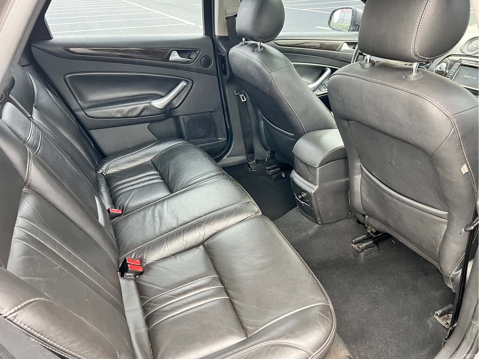 Ford Mondeo, 2012 10