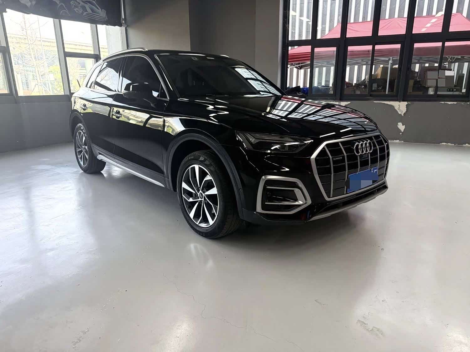 Audi Q5L, 2022 2