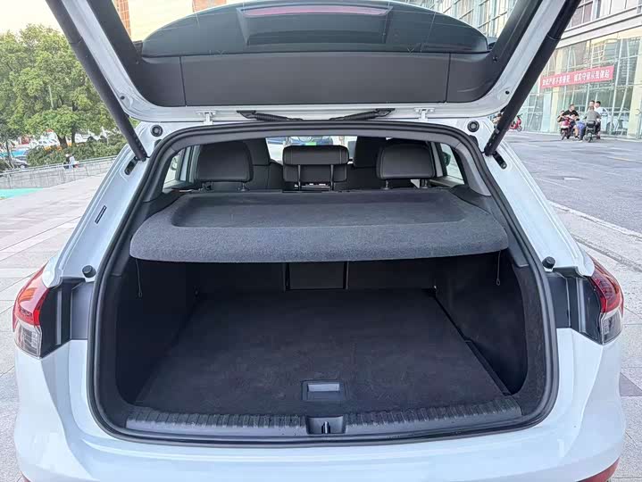 Audi Q4 e-tron 2023 40 e-tron chuang jing ban