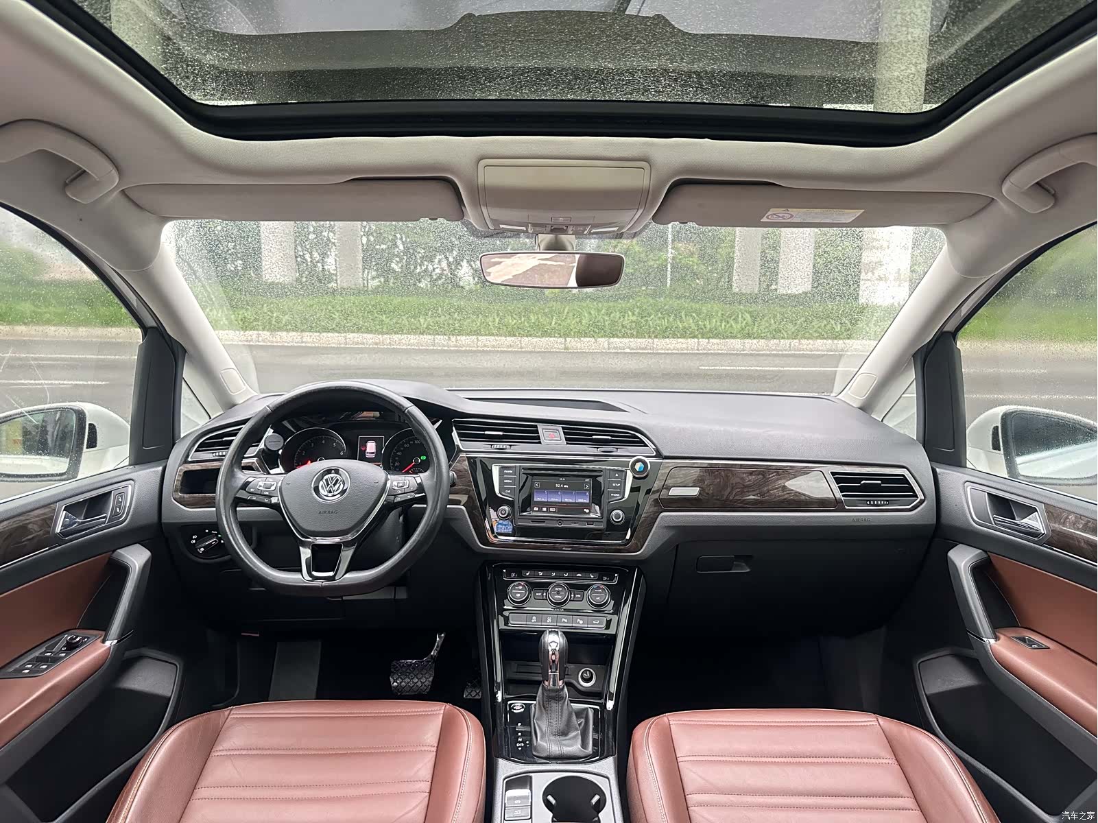 Volkswagen L, 2016 10
