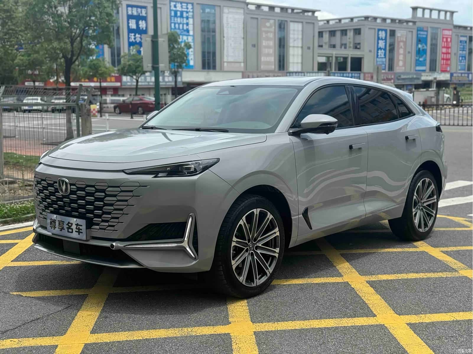 Changan UNI-K, 2021 1