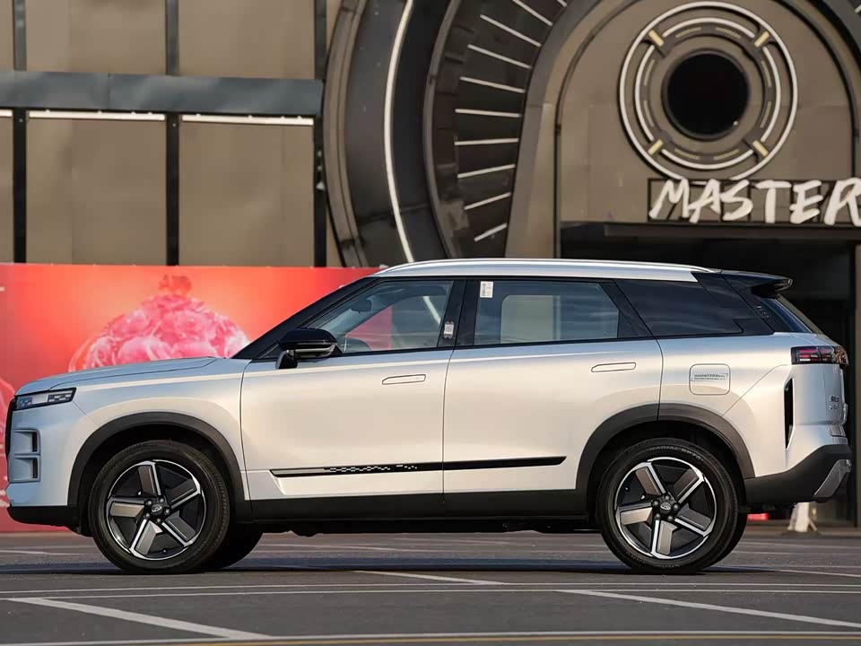 Chery Explore 06 C-DM