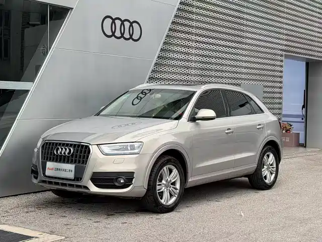 Audi Q3 2016 — купить из Китая под заказ