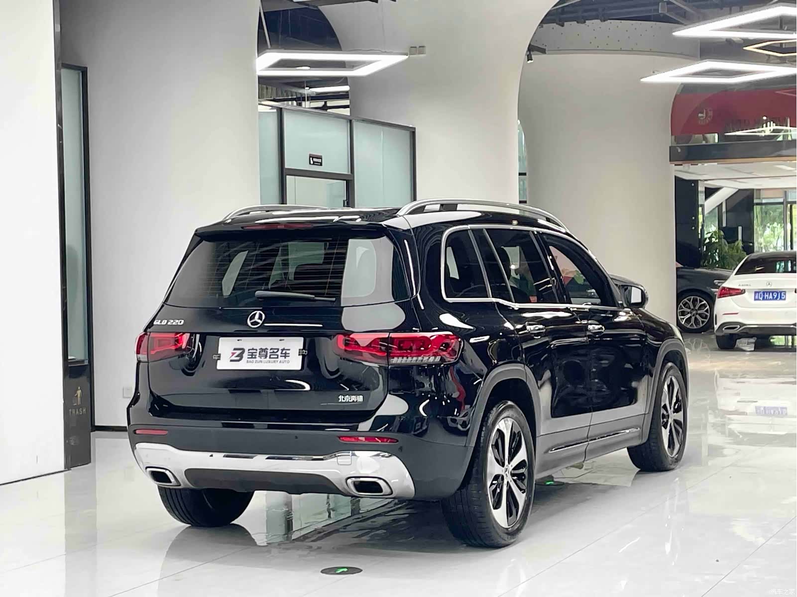 Mercedes-Benz GLB, 2023 18
