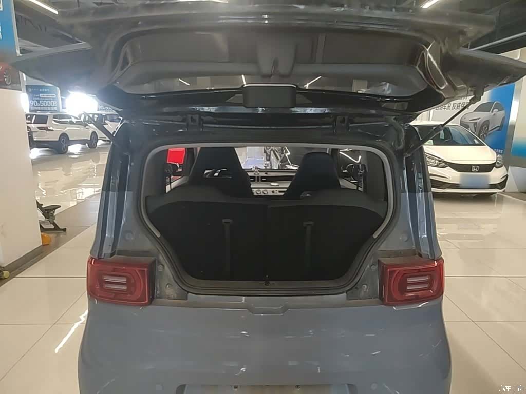 Wuling MINIEV, 2022 19