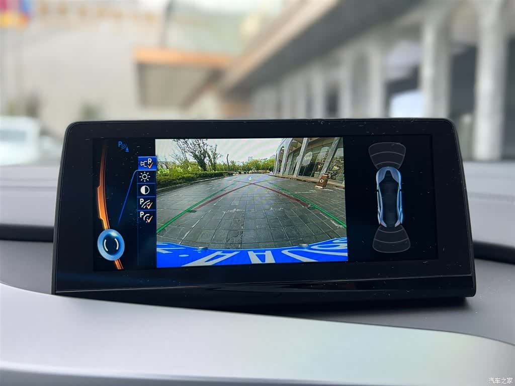 BMW i8, 2019 14