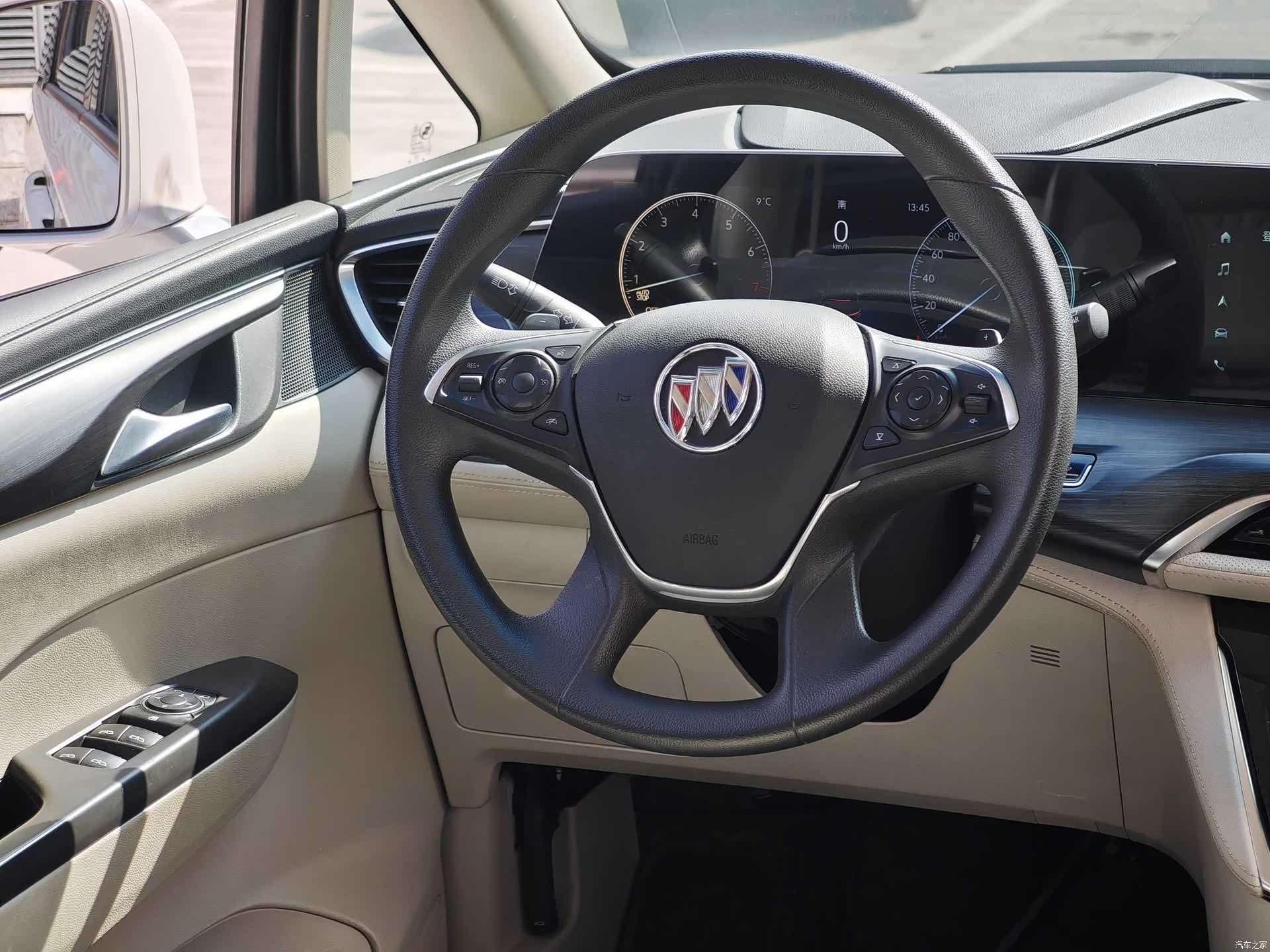 Buick GL8, 2022 10