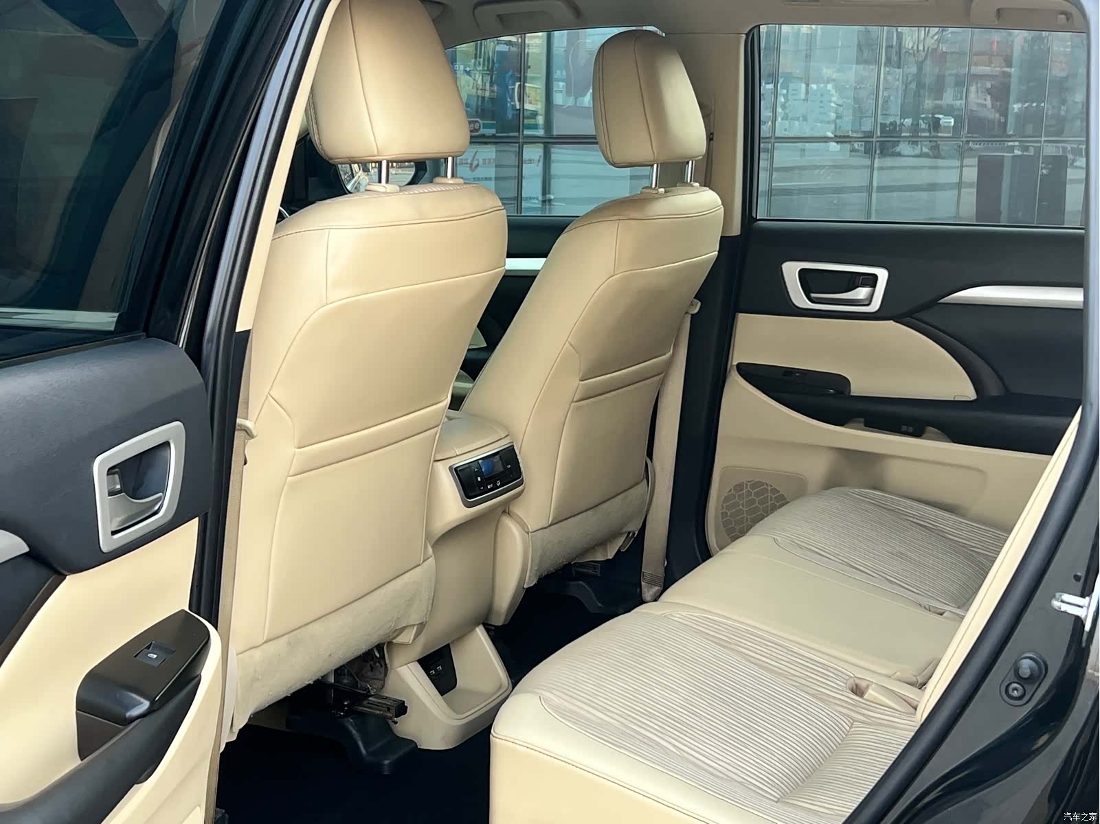 Toyota Highlander, 2021 11