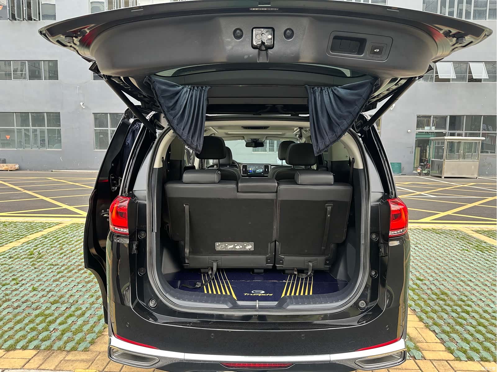 Trumpchi M8, 2022 10